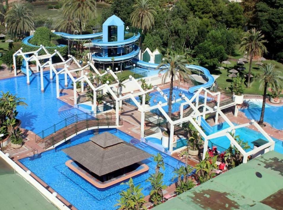 Benalbeach Jr Suite Málaga Kültér fotó