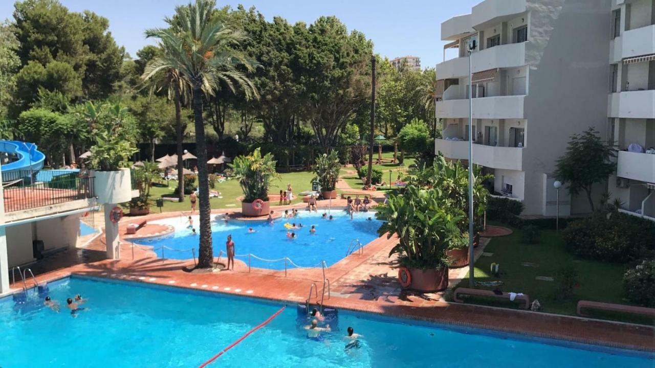 Benalbeach Jr Suite Málaga Kültér fotó